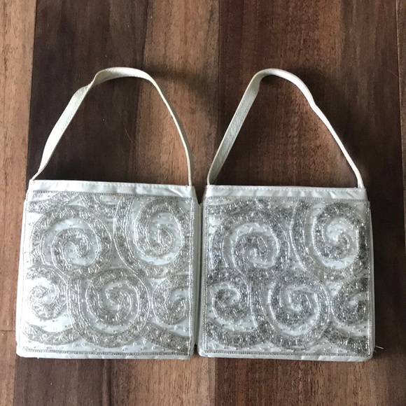 Wedding or Event Pearl white beaded clutches - Picture 1 of 4